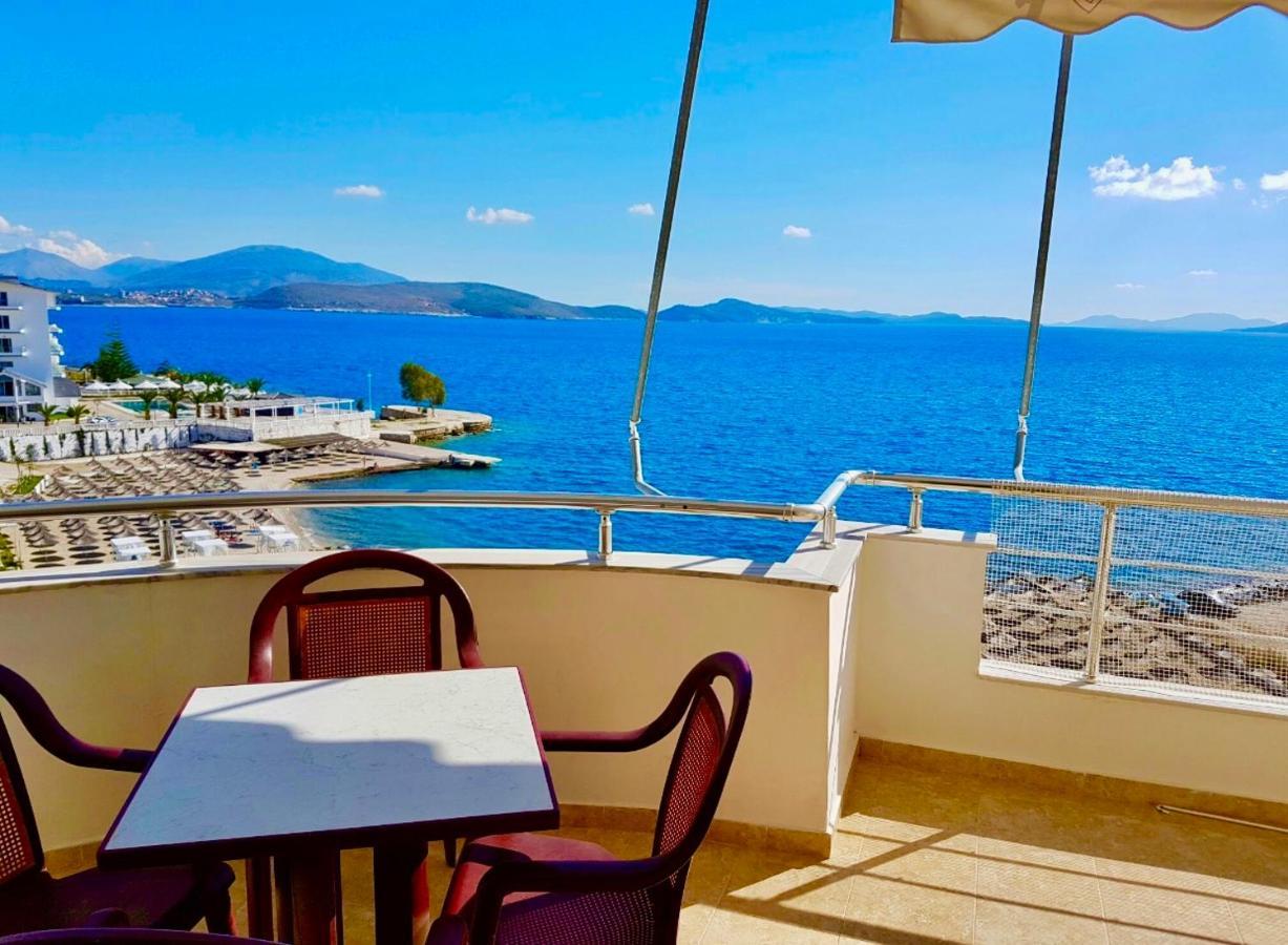 Majki Beach Apartments Sarandë Eksteriør bilde