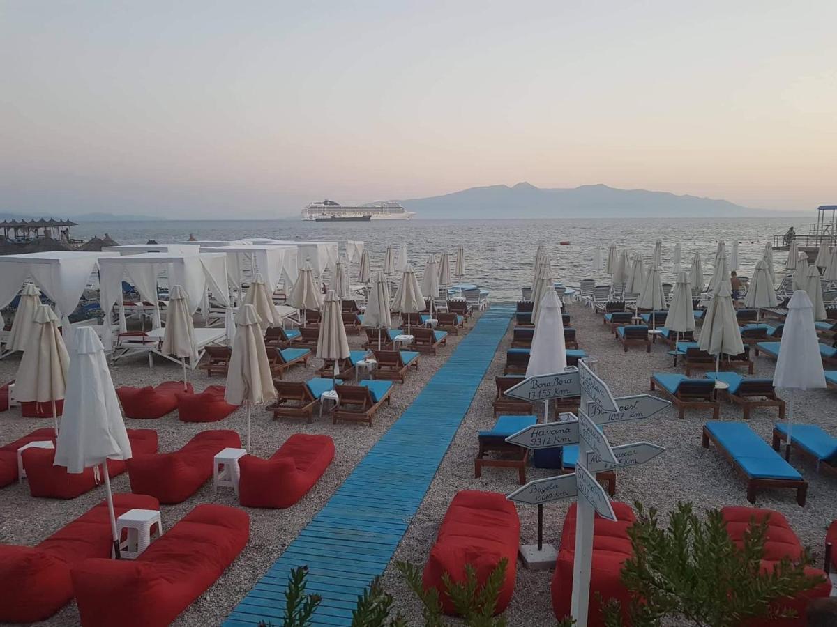 Majki Beach Apartments Sarandë Eksteriør bilde