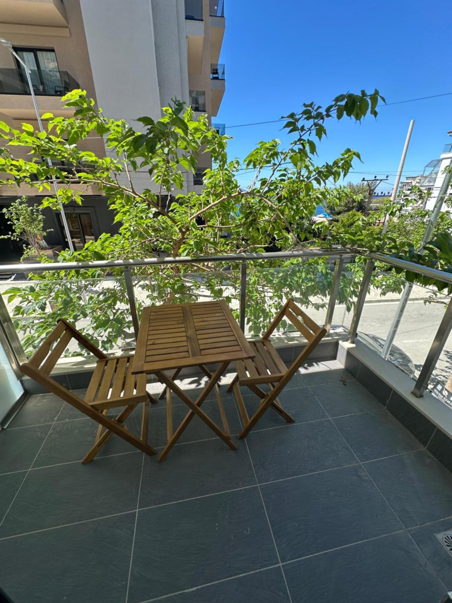 Majki Beach Apartments Sarandë Eksteriør bilde